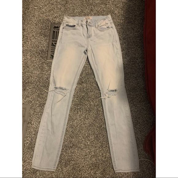 Refuge Jeans - Picture 2 of 4